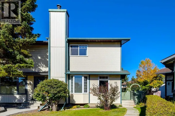 22 Deermeade Bay SE, Calgary, Alberta T2J5Z6