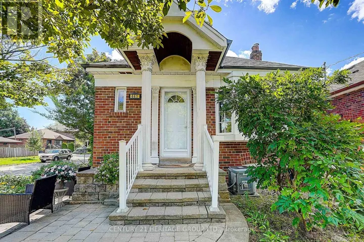 441 RIMILTON AVENUE, Toronto (Alderwood), Ontario M8W2G7