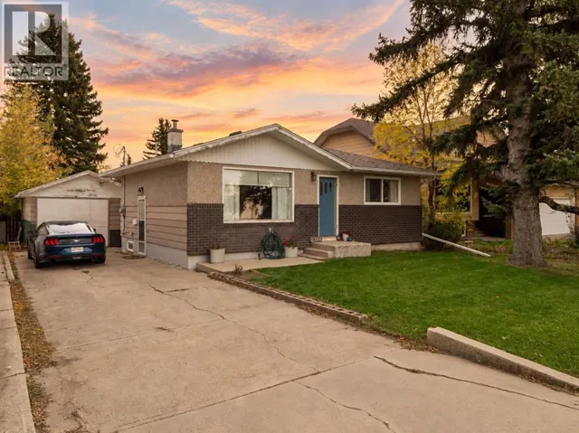 2219 14 Street, Coaldale, Alberta T1M1E1