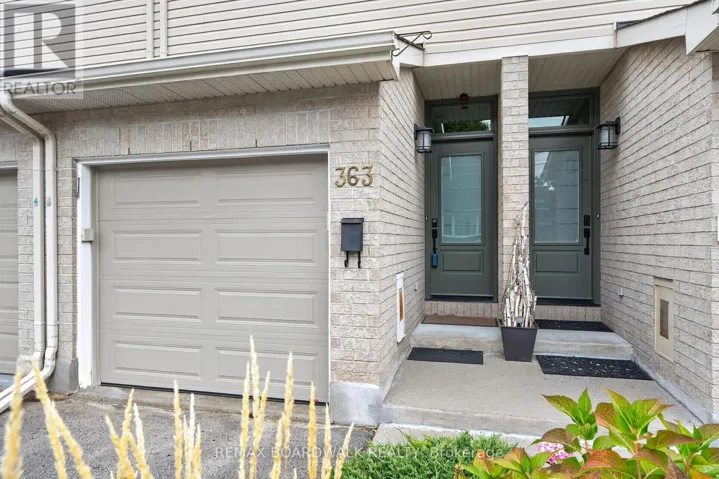 363 LEVIS AVENUE, Ottawa, Ontario K1L6G6