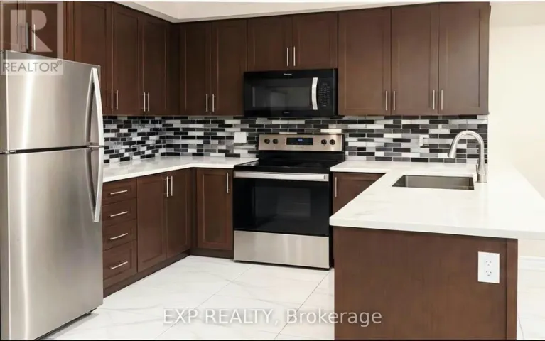 10 WATERSTONE WAY, Whitby (Williamsburg), Ontario L1N0M3