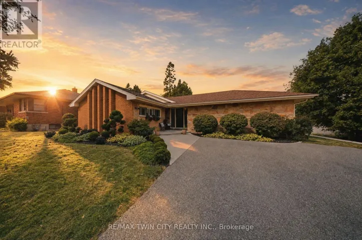 129 TRANQUILITY STREET, Brantford, Ontario N3R3H9