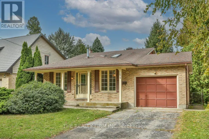 579 BOLER ROAD, London South (South K), Ontario N6K3R8
