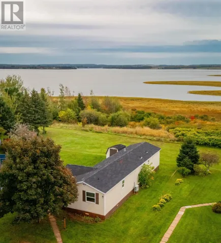 14 WINDJAMMER Crescent, Charlottetown, Prince Edward Island C1E1M5