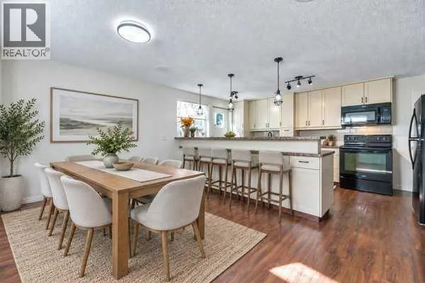 3103A 38 Street SW, Calgary, Alberta T3E3G4