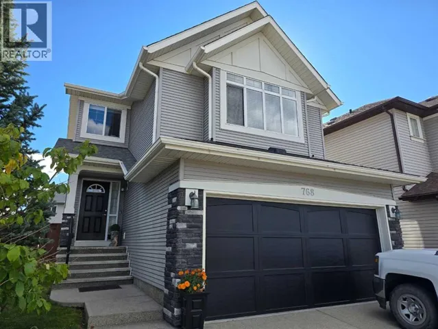768 New Brighton Drive SE, Calgary, Alberta T2Z0Z8