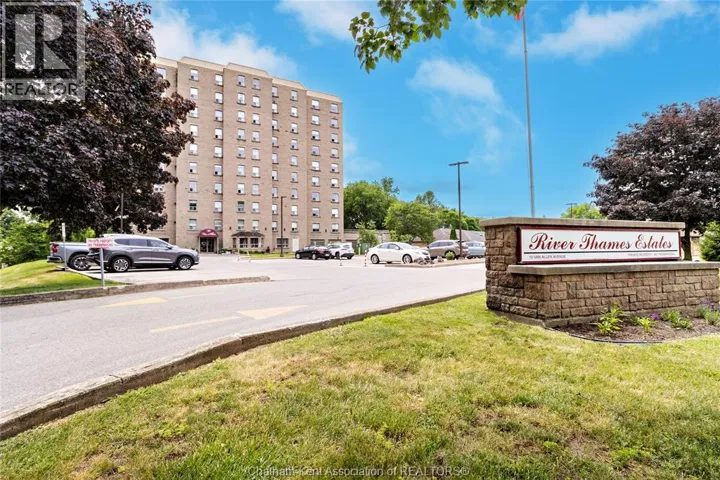10 VAN ALLEN AVENUE Unit# 801, Chatham, Ontario N7L5K1
