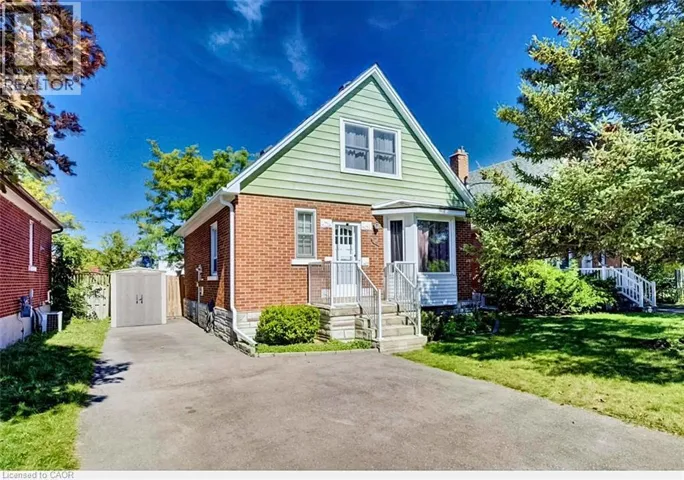 208 ARNOLD Street, Kitchener, Ontario N2H6E7