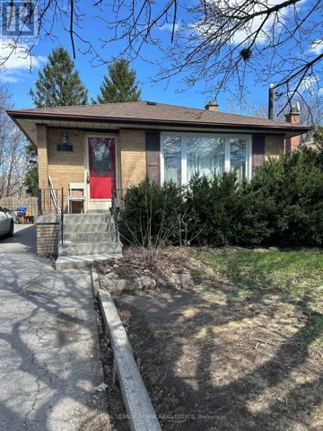 587 HARMONY ROAD S, Oshawa (Donevan), Ontario L1H6V3