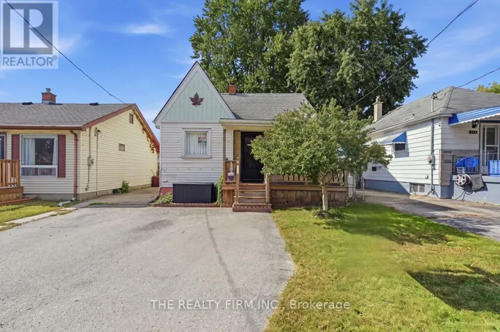 211 HIGHBURY AVENUE N, London East (East M), Ontario N5Z2W6