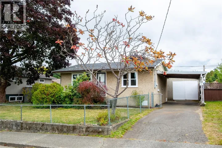 626 16th St, Courtenay, British Columbia V9N1X7