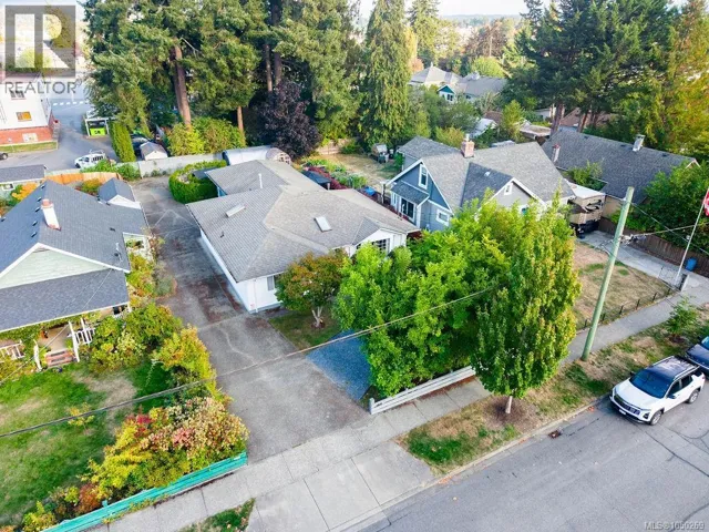 950 McDonald St, Duncan, British Columbia V9L1Z1