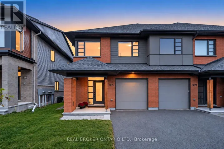 1071 LUNAR GLOW CRESCENT, Ottawa, Ontario K4M0E2