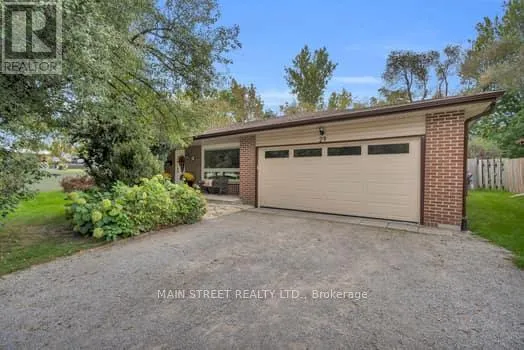 29 JOHNSTON STREET, Georgina (Pefferlaw), Ontario L0E1N0