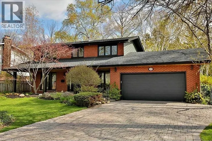 239 GUELPH Line, Burlington, Ontario L7R3K8