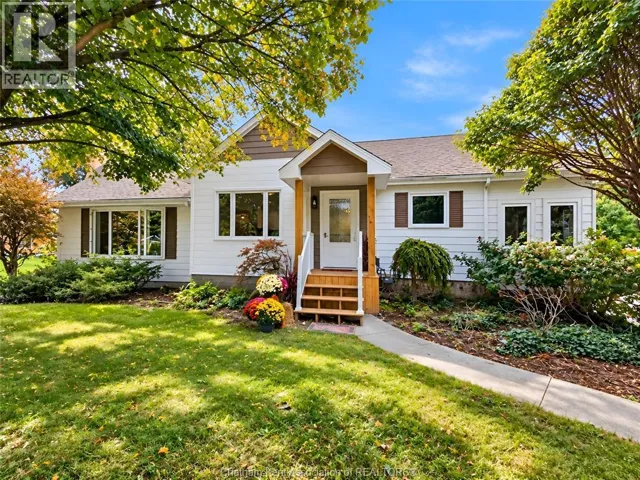 12 Crerar DRIVE, Chatham, Ontario N7L2P7