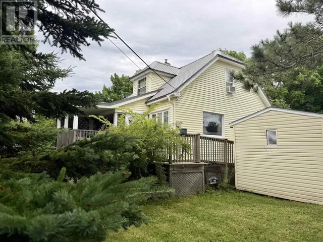 790 Trenton Road, New Glasgow, Nova Scotia B2H2M8