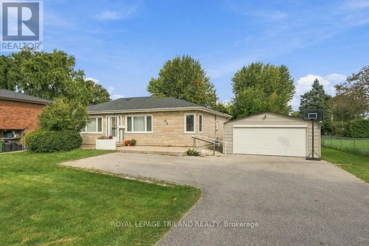 82 SOUTH EDGEWARE ROAD, St. Thomas, Ontario N5P2H6