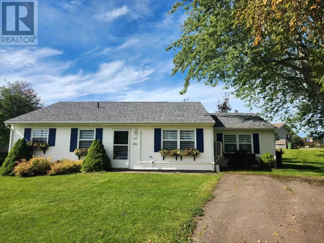 549 ROBERT CLEMENTS Drive, Montague, Prince Edward Island C0A1R0
