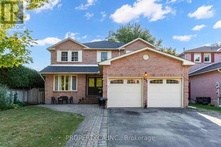 411 FREEMAN CRESCENT, Oakville (FA Falgarwood), Ontario L6H4R4