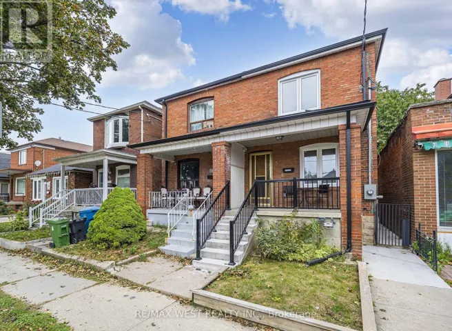 83 SCOTT ROAD, Toronto (Keelesdale-Eglinton West), Ontario M6M3T3