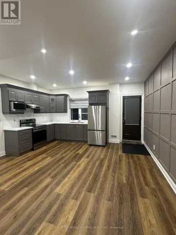 126 DEGREY DRIVE, Brampton (Bram East), Ontario L6P4L7