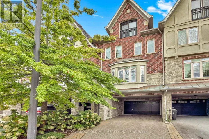 12 GALA LANE, Toronto (Stonegate-Queensway), Ontario M8Y0A9