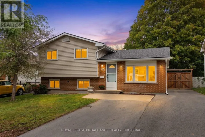 55 FOLGER STREET, Kingston (Rideau), Ontario K7K4Y7