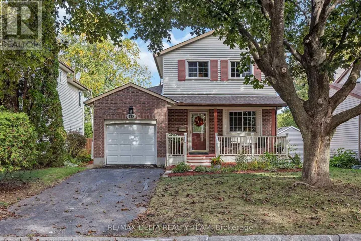 435 DUVERNAY DRIVE, Ottawa, Ontario K1E2N7