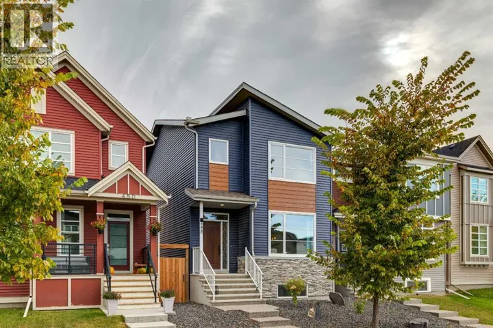 454 Walgrove Way SE, Calgary, Alberta T2X4E9
