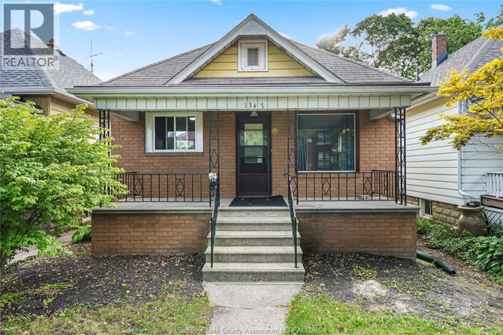 1347 Lincoln, Windsor, Ontario N8Y2J2