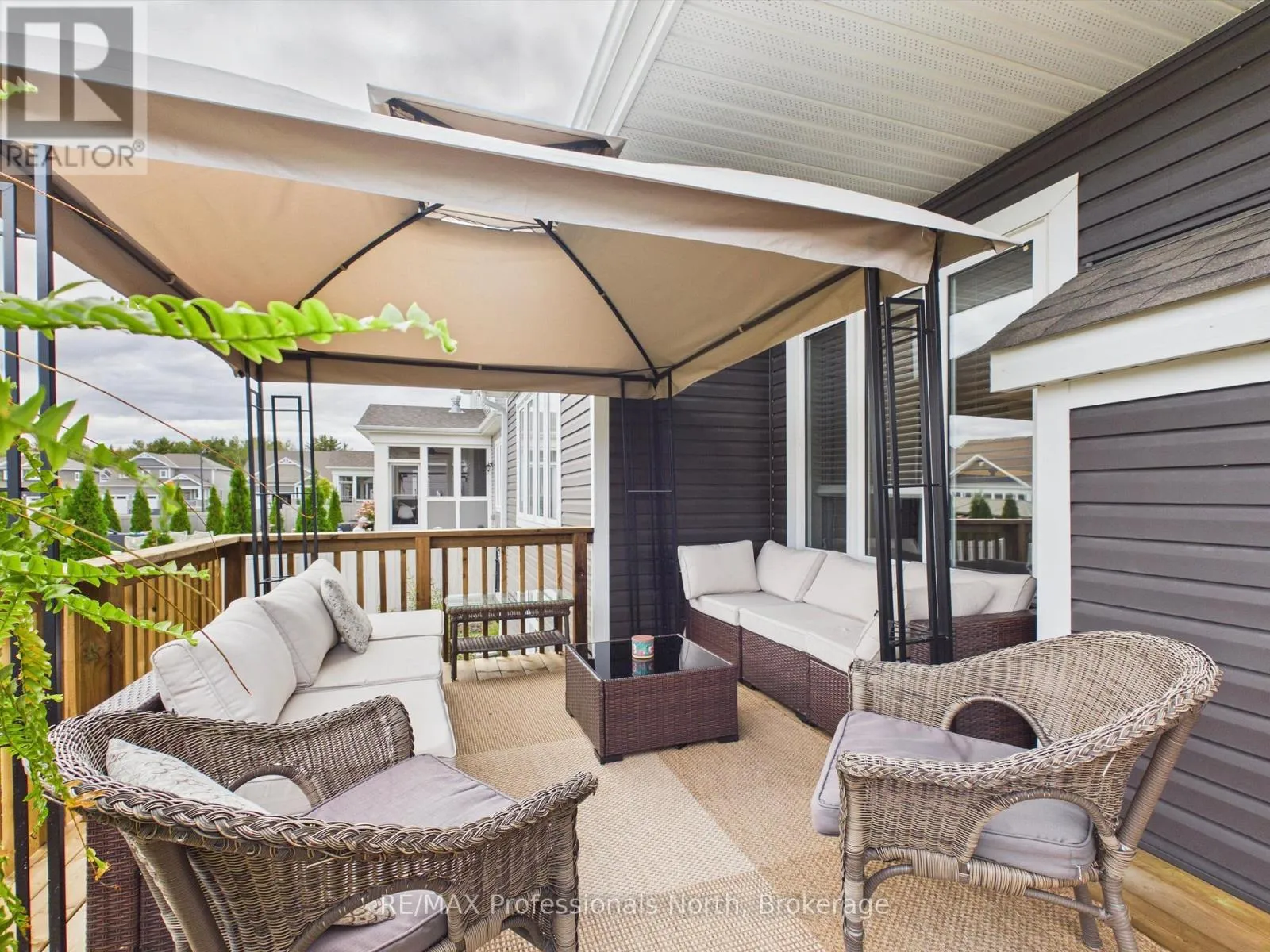 Large deck area off living area.