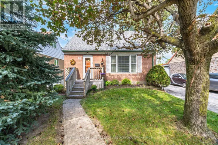68 ALLENBY AVENUE, Toronto (Elms-Old Rexdale), Ontario M9W1S6