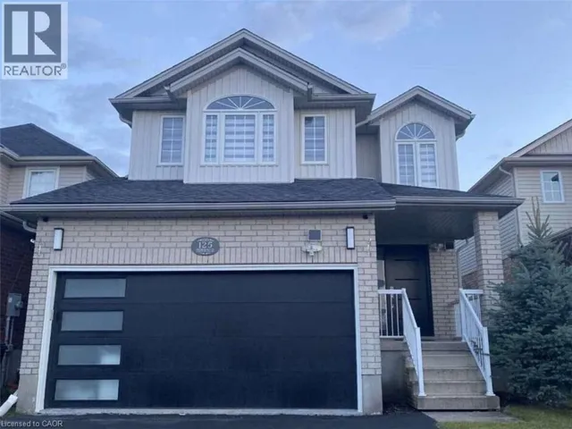 125 STEEPLERIDGE Street, Kitchener, Ontario N2P2W2