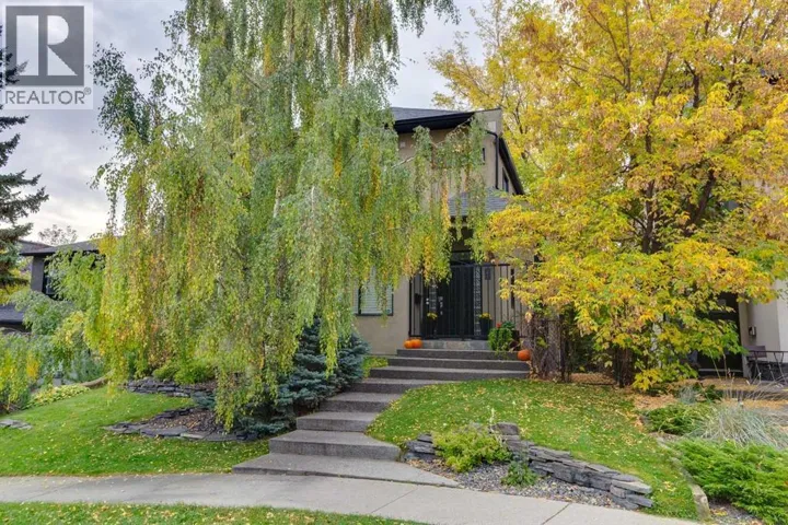 1917 27 Avenue SW, Calgary, Alberta T2T1H4