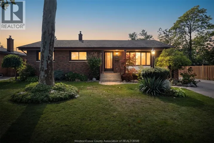 2545 ST. PATRICKS'S AVENUE, Windsor, Ontario N9E3G5