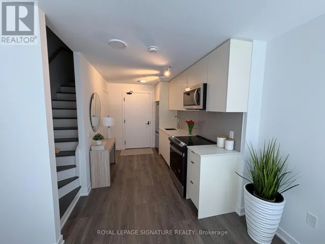 171 - 1610 CHARLES STREET, Whitby (Port Whitby), Ontario L1N0P5
