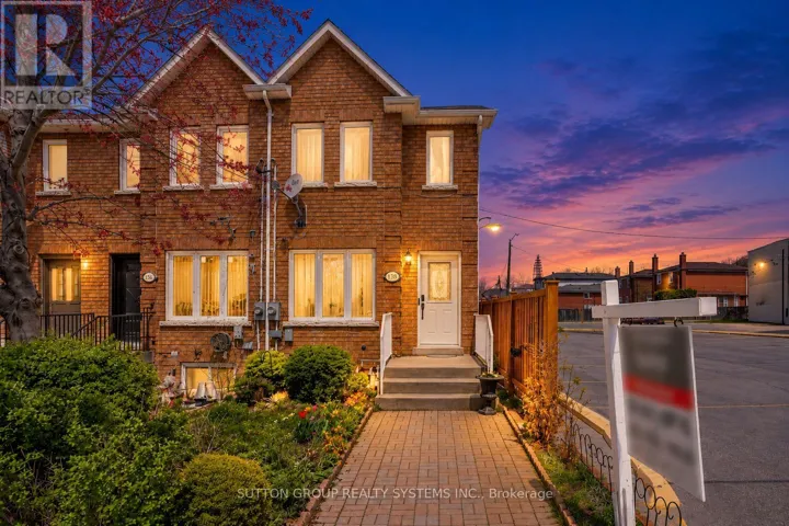 2138 EGLINTON AVENUE W, Toronto (Briar Hill-Belgravia), Ontario M6E2K8