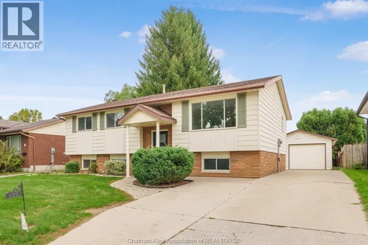 227 Michener ROAD, Chatham, Ontario N7L4W3