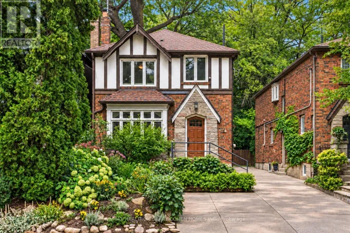 6 NINA STREET, Toronto (Casa Loma), Ontario M5R1Z3