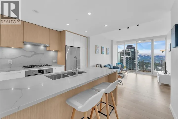 3305 567 CLARKE ROAD, Coquitlam, British Columbia V3J0K7