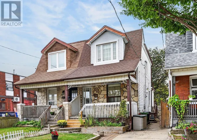 12 ELDON AVENUE, Toronto (Crescent Town), Ontario M4C5G1