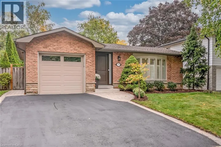 173 ARICHAT Road, Oakville, Ontario L6J5N5