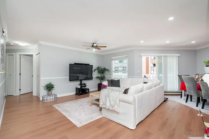 51 14840 100 AVENUE, Surrey, British Columbia V3R9M3
