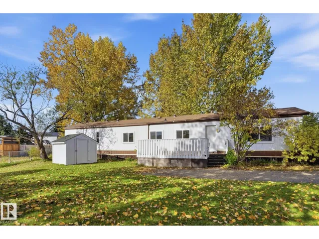 119 Parkland Acres, Lacombe, Alberta T4L1S8