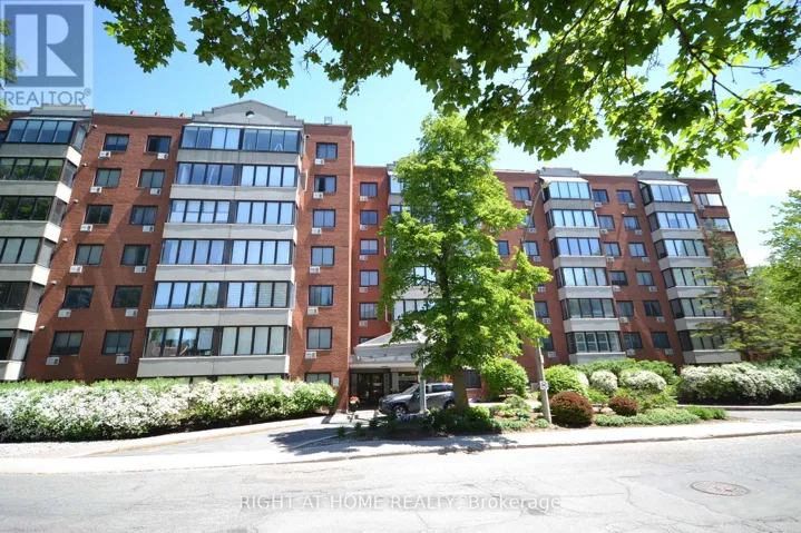 309 - 225 ALVIN ROAD N, Ottawa, Ontario K1K4H6