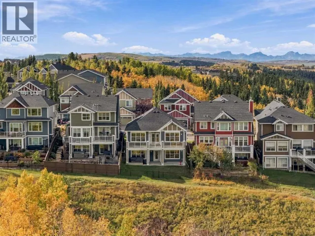 14 Ridge View Place, Cochrane, Alberta T4C0P9