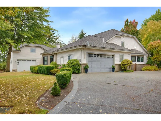 5226 222 STREET, Langley, British Columbia V2Y1L5