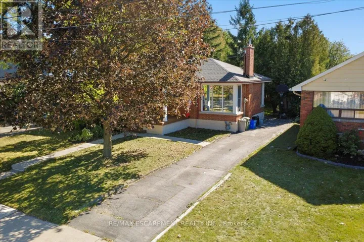 56 EVERTON PLACE, Hamilton (Sunninghill), Ontario L8T1G7