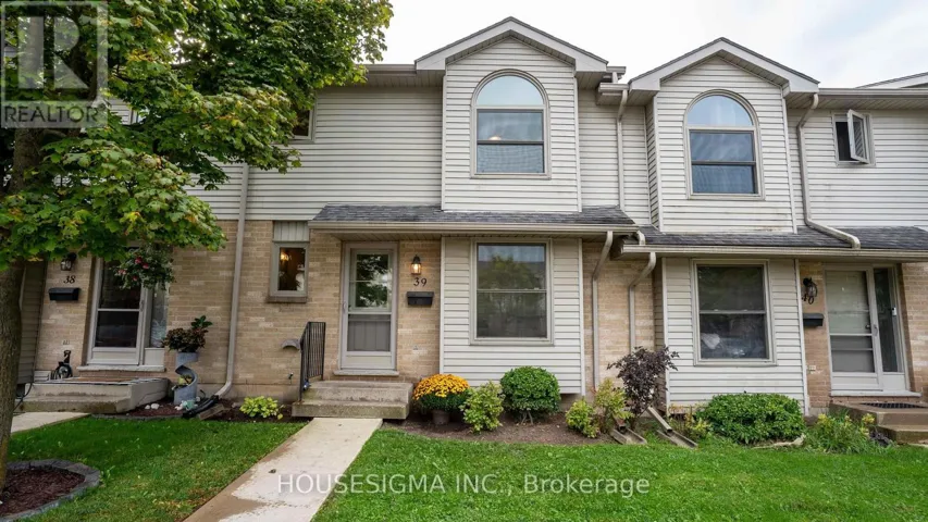 39 - 141 CONDOR COURT, London East (East P), Ontario N5W6A1
